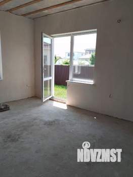 Дом 98м&sup2;, 2-этажный, участок 5 сот.  