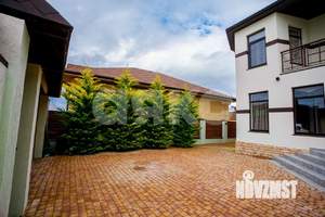 Дом 295м&sup2;, 2-этажный, участок 5 сот.  