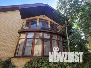 Дом 340м², 2-этажный, участок 6 сот.  