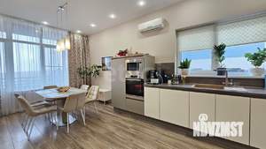 Дом 180м², 2-этажный, участок 7 сот.  