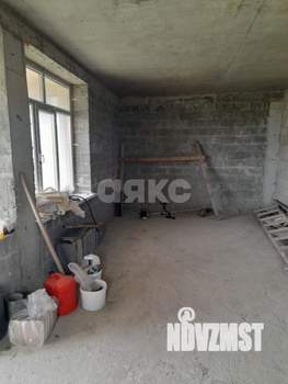 Дом 220м², 2-этажный, участок 5 сот.  