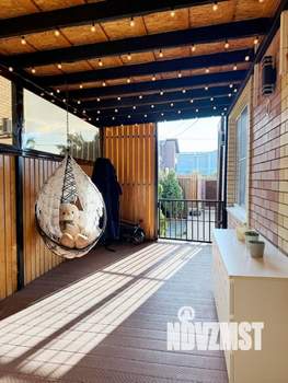 Дом 220м², 2-этажный, участок 4 сот.  