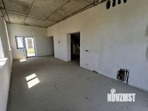 Дом 188м&sup2;, 2-этажный, участок 4 сот.  