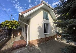 Дом 225м², 2-этажный, участок 7 сот.  
