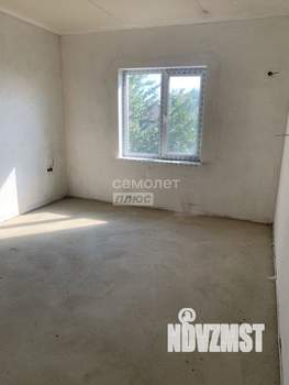 Дом 489м&sup2;, 2-этажный, участок 6 сот.  