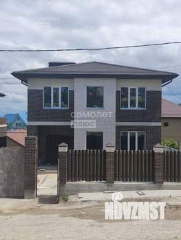 Коттедж 255м&sup2;, 3-этажный, участок 4 сот.  