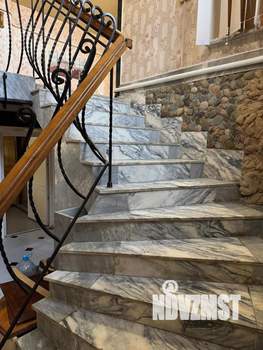 Дом 200м&sup2;, 2-этажный, участок 3 сот.  