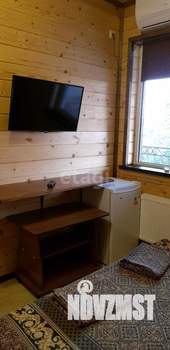 Дом 260м&sup2;, 2-этажный, участок 8 сот.  