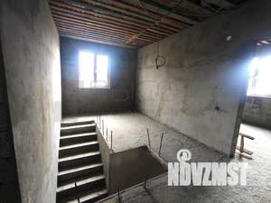 Дом 199м&sup2;, 2-этажный, участок 5 сот.  