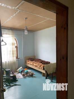 Дом 220м&sup2;, 2-этажный, участок 7 сот.  