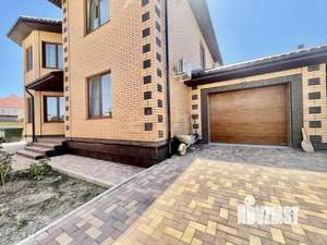 Дом 400м², 2-этажный, участок 6 сот.  