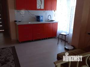 Дом 160м&sup2;, 2-этажный, участок 4 сот.  