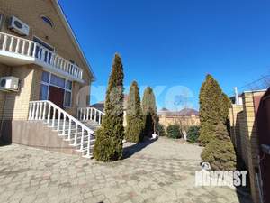 Дом 347м&sup2;, 2-этажный, участок 7 сот.  