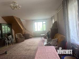 Дом 309м&sup2;, 2-этажный, участок 4 сот.  