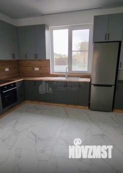 Дом 95м², 1-этажный, участок 6 сот.  