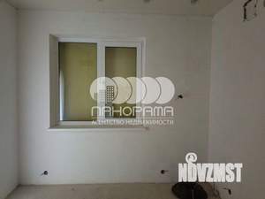 Дом 67м&sup2;, 2-этажный, участок 10 сот.  