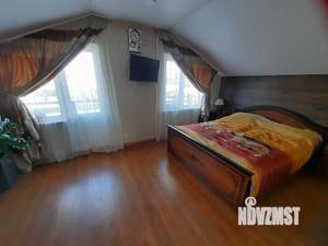 Дом 87м&sup2;, 2-этажный, участок 3 сот.  