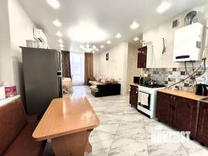 Дом 130м&sup2;, 2-этажный, участок 4 сот.  