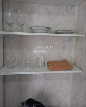 Дом 12м², 4-этажный, участок 2 сот.  