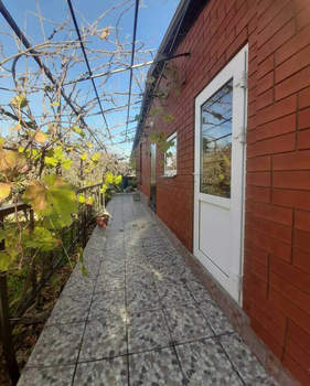 Дом 373м&sup2;, 2-этажный, участок 10 сот.  