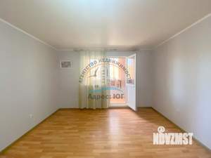 Таунхаус 55м², 2-этажный, участок 1 сот.  