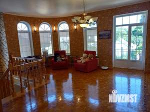 Дом 257м&sup2;, 2-этажный, участок 7 сот.  