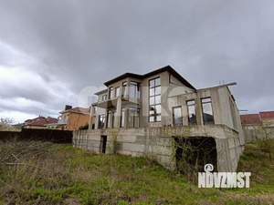 Дом 459м&sup2;, 2-этажный, участок 11 сот.  