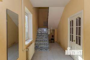 Дом 233м&sup2;, 3-этажный, участок 4 сот.  