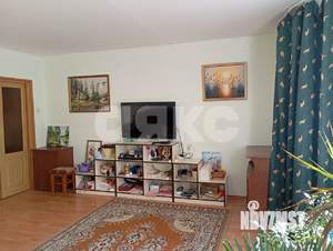 Дом 302м&sup2;, 3-этажный, участок 10 сот.  