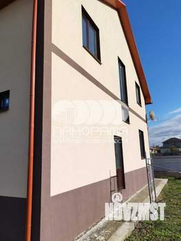 Дом 250м², 2-этажный, участок 10 сот.  
