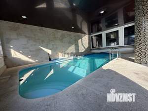 Дом 300м&sup2;, 2-этажный, участок 12 сот.  