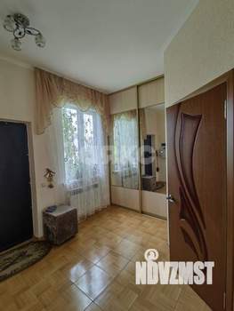 Дом 130м&sup2;, 2-этажный, участок 6 сот.  