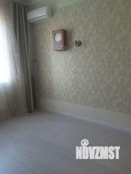 Дом 190м&sup2;, 2-этажный, участок 4 сот.  