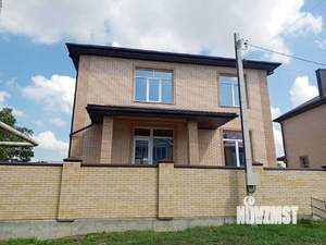 Дом 221м², 2-этажный, участок 5 сот.  