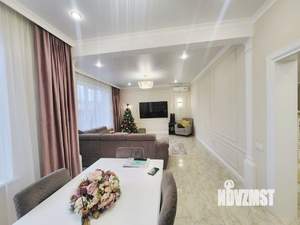 Дом 180м², 2-этажный, участок 5 сот.  