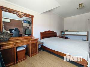 Таунхаус 250м&sup2;, 3-этажный, участок 2 сот.  