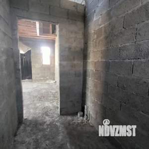 Дом 43м&sup2;, 2-этажный, участок 10 сот.  