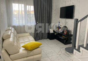 Дом 500м&sup2;, 2-этажный, участок 11 сот.  