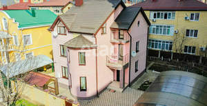 Дом 212м², 3-этажный, участок 5 сот.  