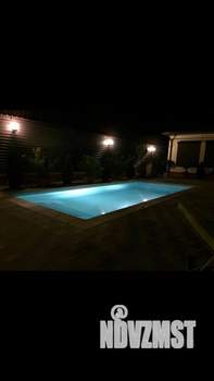 Коттедж 280м&sup2;, 2-этажный, участок 12 сот.  