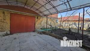 Дом 325м&sup2;, 3-этажный, участок 4 сот.  