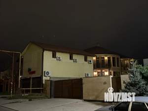 Дом 650м&sup2;, 3-этажный, участок 6 сот.  