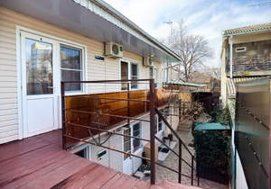 Дом 44м&sup2;, 2-этажный, участок 2 сот.  