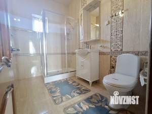 Дом 250м², 2-этажный, участок 4 сот.  