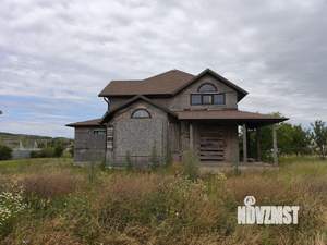 Дом 175м², 2-этажный, участок 10 сот.  