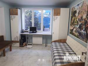 Дом 270м&sup2;, 2-этажный, участок 3 сот.  