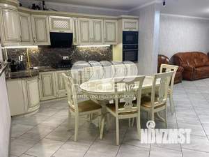 Дом 426м², 2-этажный, участок 9 сот.  