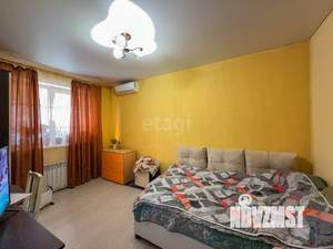 Дом 255м&sup2;, 3-этажный, участок 6 сот.  