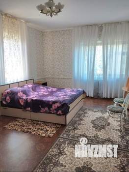 Дом 324м&sup2;, 2-этажный, участок 4 сот.  