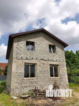 Дом 110м&sup2;, 2-этажный, участок 8 сот.  